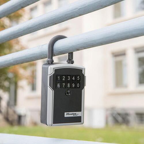 Master Lock 5440EURD sikkerhedsboks med kode og Bluetooth - sort/sølv, zink, 18 × 8 × 6 cm