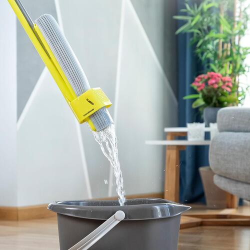 2-i-1 Dust Mop-gulv moppe med selvvridende svamp Wringop InnovaGoods