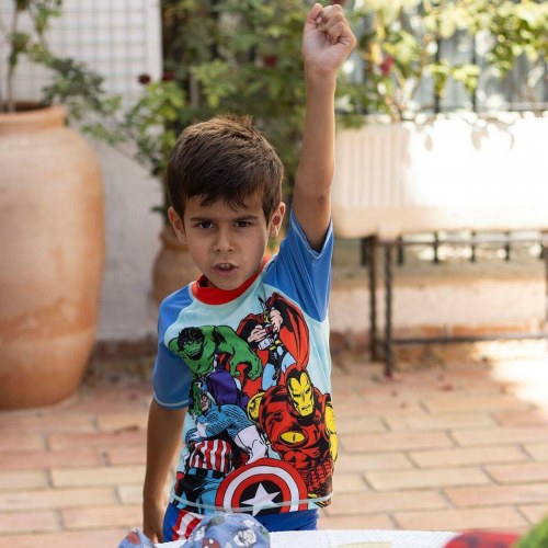 Bade T-shirt The Avengers Blå - 6 år