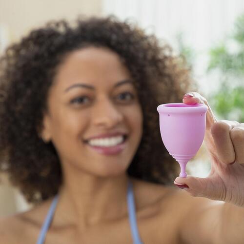 Menstruationskop med tilbehør Kuppy L