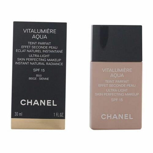 Flydende makeup foundation Vitalumière Aqua Chanel 70 - beige 30 ml