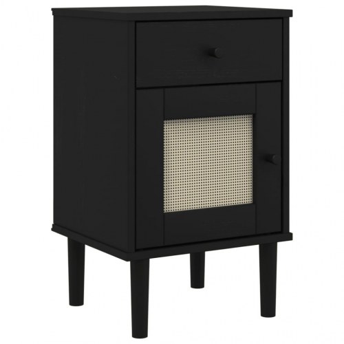 Sengebord SENJA i massivt fyrretræ med rattanlook - sort 40×36×65 cm