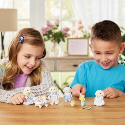Tilbehør til dukkehus Sylvanian Families 5735 Flora Rabbit family