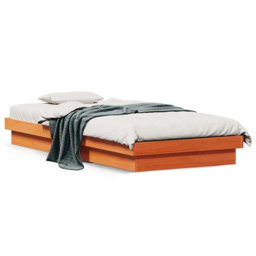 Sengeramme med LED-lys 100×200 cm - massivt fyrretræ, gyldenbrun