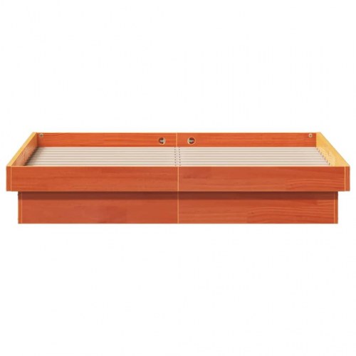 Sengeramme med LED-lys 120x200 cm - massivt fyrretræ, gyldenbrun
