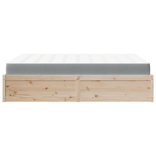 Seng med madras 140x200 cm massivt fyrretræ