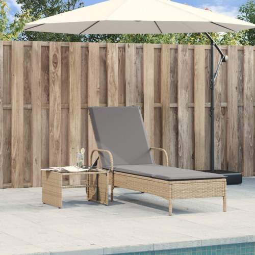 Liggestol i polyrattan med hjul og hynde - beige/lysegrå