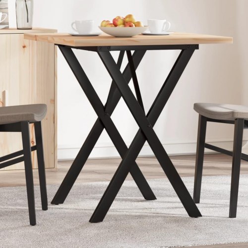 Spisebord 70 x 70 cm med X-stel i massivt fyrretræ og stål