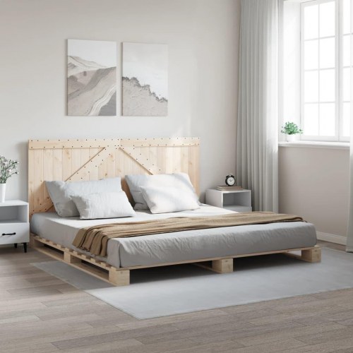Sengeramme med sengegavl i massivt fyrretræ 200 x 200 cm