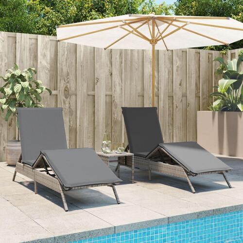 Liggestole 2 stk. med bord polyrattan grå