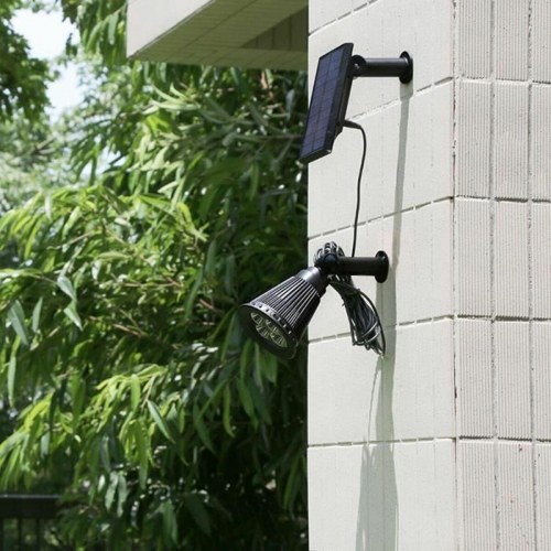 Lumisky solcellelamper - sort spotlys, 2 stk. (19 × 11 × 16 cm)