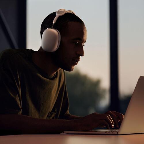 Bluetooth-hovedtelefoner Apple AirPods Max Pink