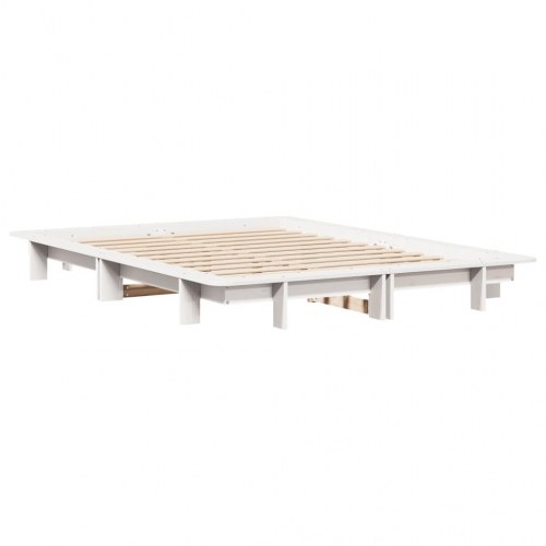 Sengeramme 140 x 190 cm i massivt fyrretræ - hvid