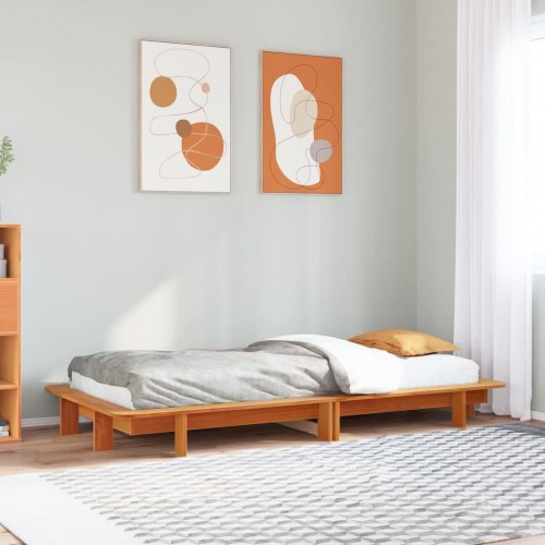 Sengeramme 90 x 190 cm i massivt fyrretræ - gyldenbrun