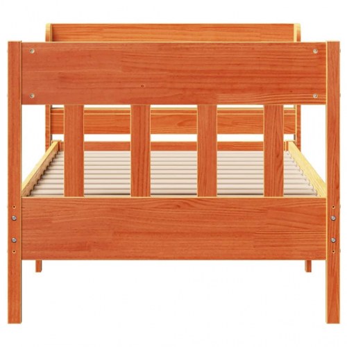 Sengeramme i massivt fyr 75x190 cm - gyldenbrun med hylder