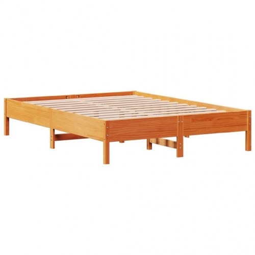 Sengeramme i massivt fyr 140x200 cm - gyldenbrun med hylder