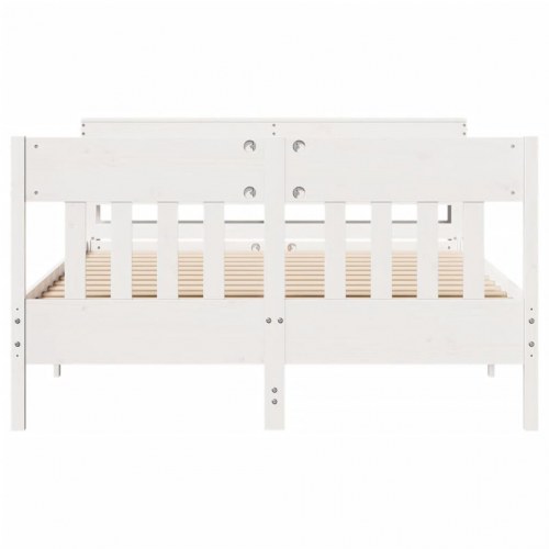 Sengeramme 140x200 cm i massivt fyrretræ - hvid, med lamelbund og sengegavl med hylder