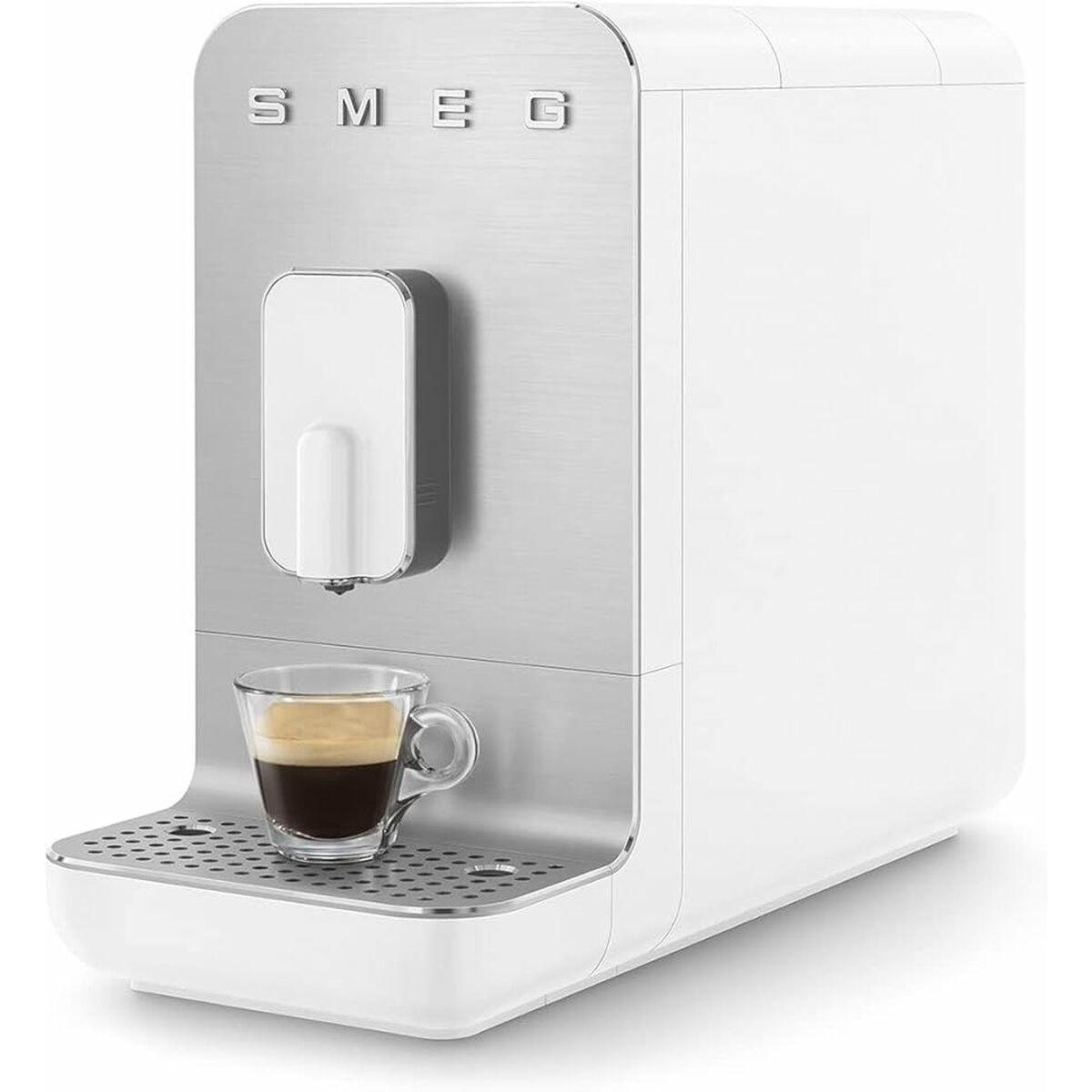 Superautomatisk Kaffemaskine Smeg Bcc12whmeu Hvid