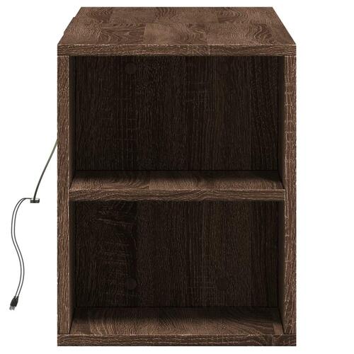 Væghængt tv-bord med LED-lys 135x31x39,5 cm brun egetræsfarve