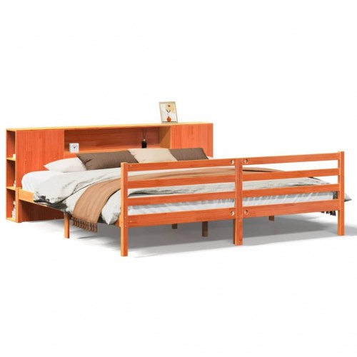 Seng med reol 200×200 cm i massivt fyrretræ - gyldenbrun