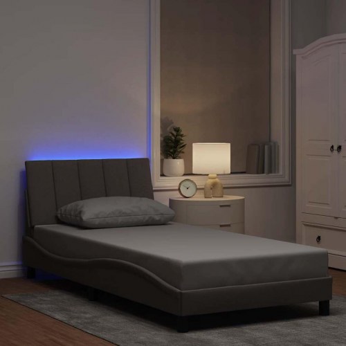 Sengeramme Hanko med LED og gavlpude 100 x 200 cm - Taupe