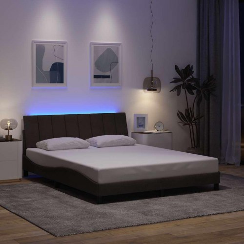 Sengeramme Hanko 160 x 200 cm uden madras med LED - mørkebrun