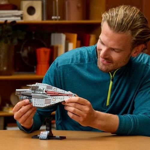 Lego Star Wars Acclamator-class Assault Ship (75404) - byggesæt til voksne