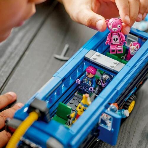 LEGO Fortnite Battle Bus - sæt 77073 (954 dele)