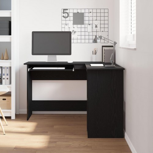 Skrivebord i Sort Eg 120x140x75 cm lavet af konstrueret træ