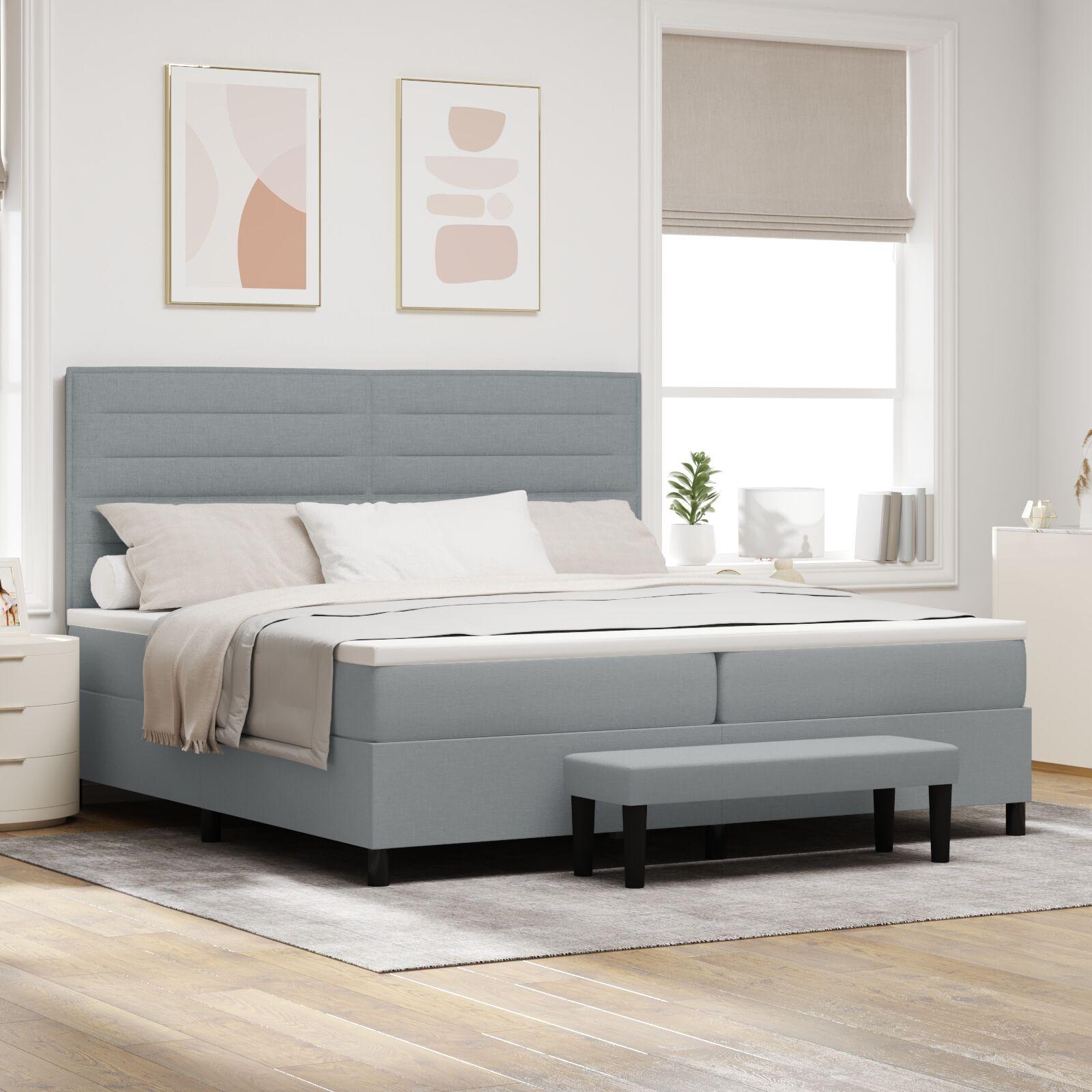 Box Spring Seng Med Madras Og Bænk Lys Grå 200x200 Cm Stof