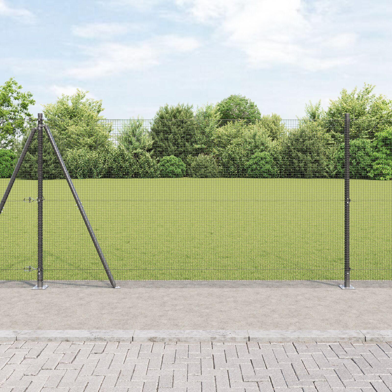 Svejset trådhegn med betonsokkel 10 x 1,2 m - PVC-belagt stål, grå