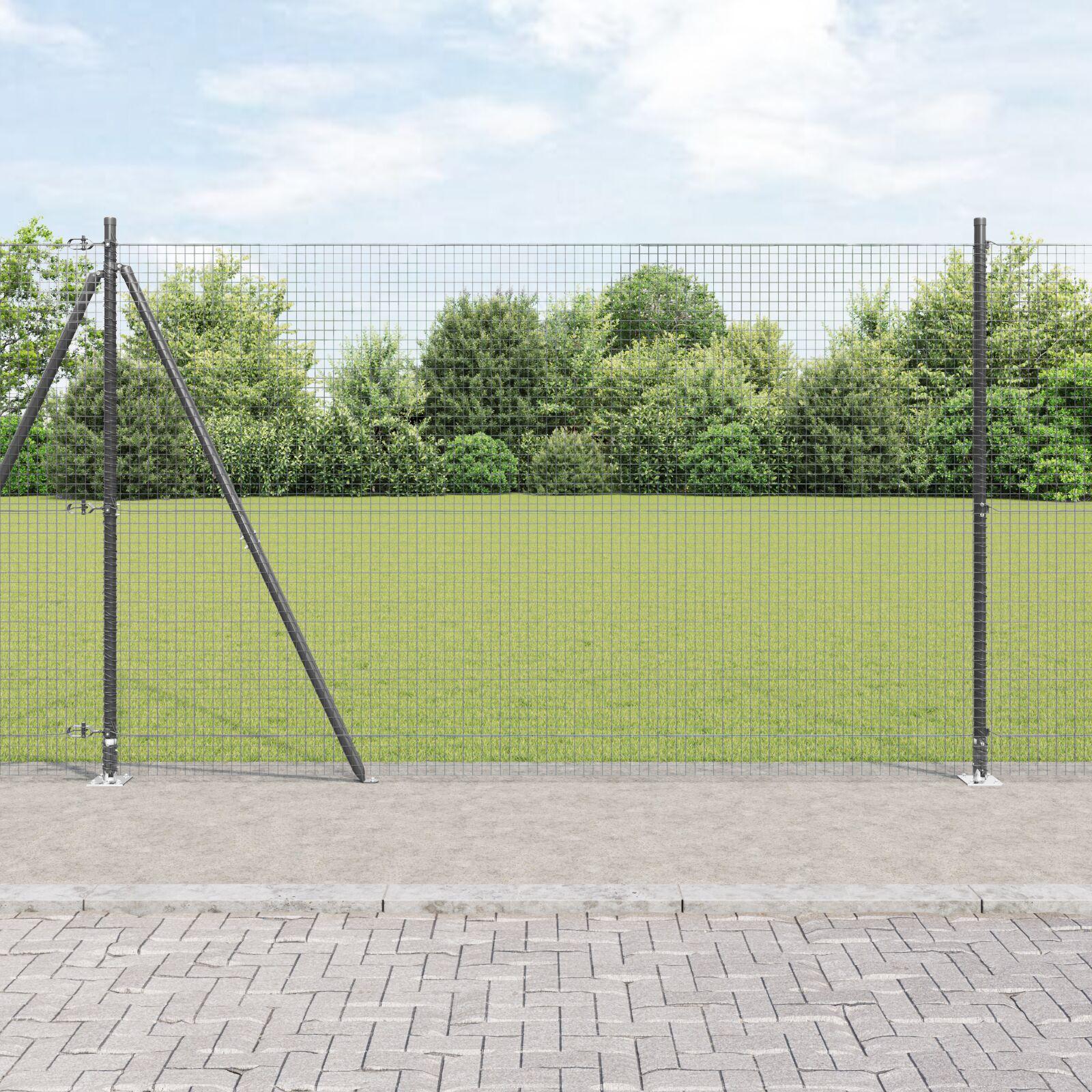 Svejset trådhegn med betonsokkel 10 × 1,4 m - PVC-belagt stål, grå