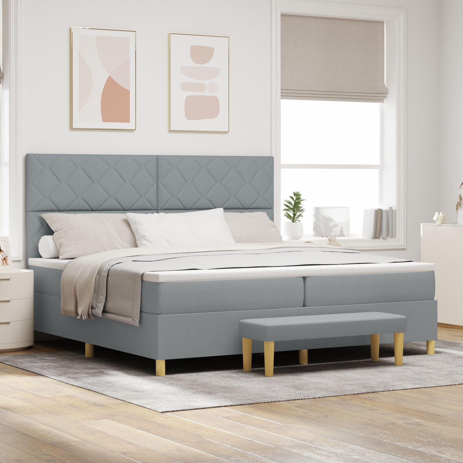 Box Spring Seng Med Madras & Bænk Lysegrå 200x200 Cm Stof