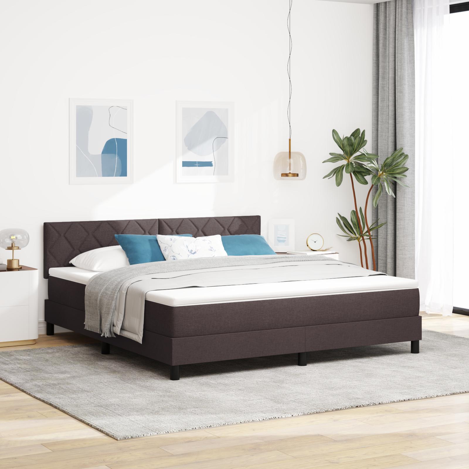 Kontinentalseng med LED-lysstrimler 180 x 200 cm i mørk brun stof