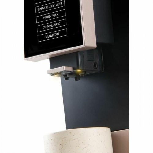 Kaffemaskine fuldautomatisk DOMO - superautomatisk